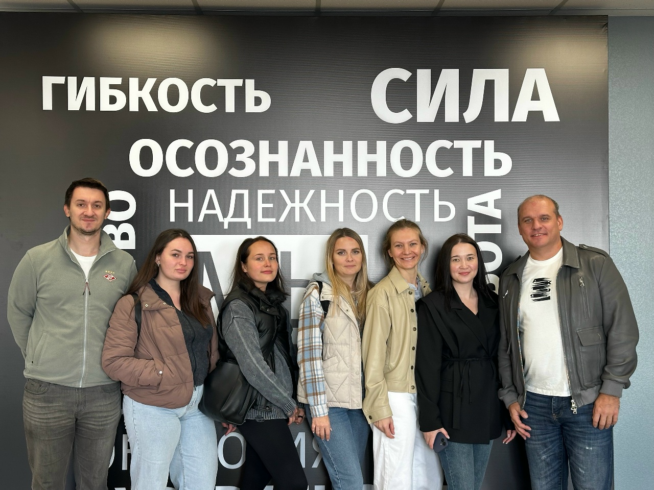 Сотрудники пензенского филиала во время визита на производство «Металл Сервиса»